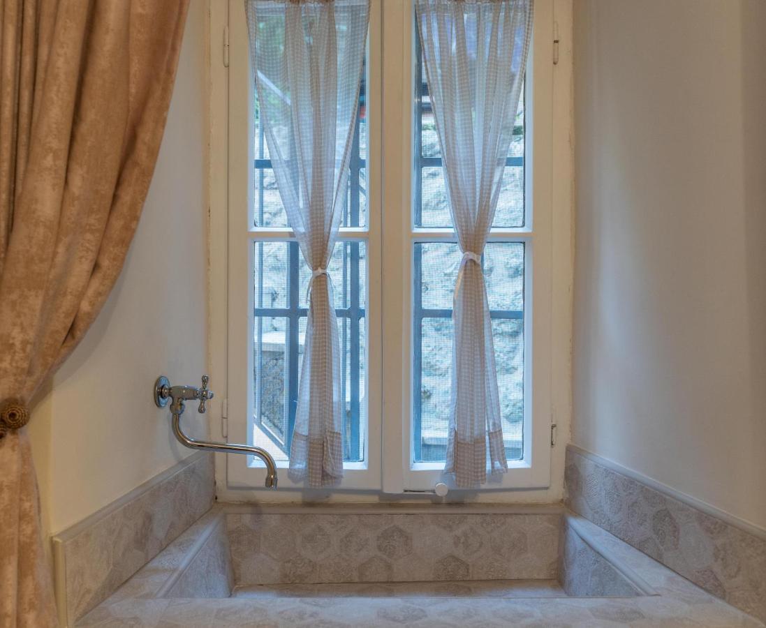 Appartement Regina Di Dobrota à Kotor Extérieur photo