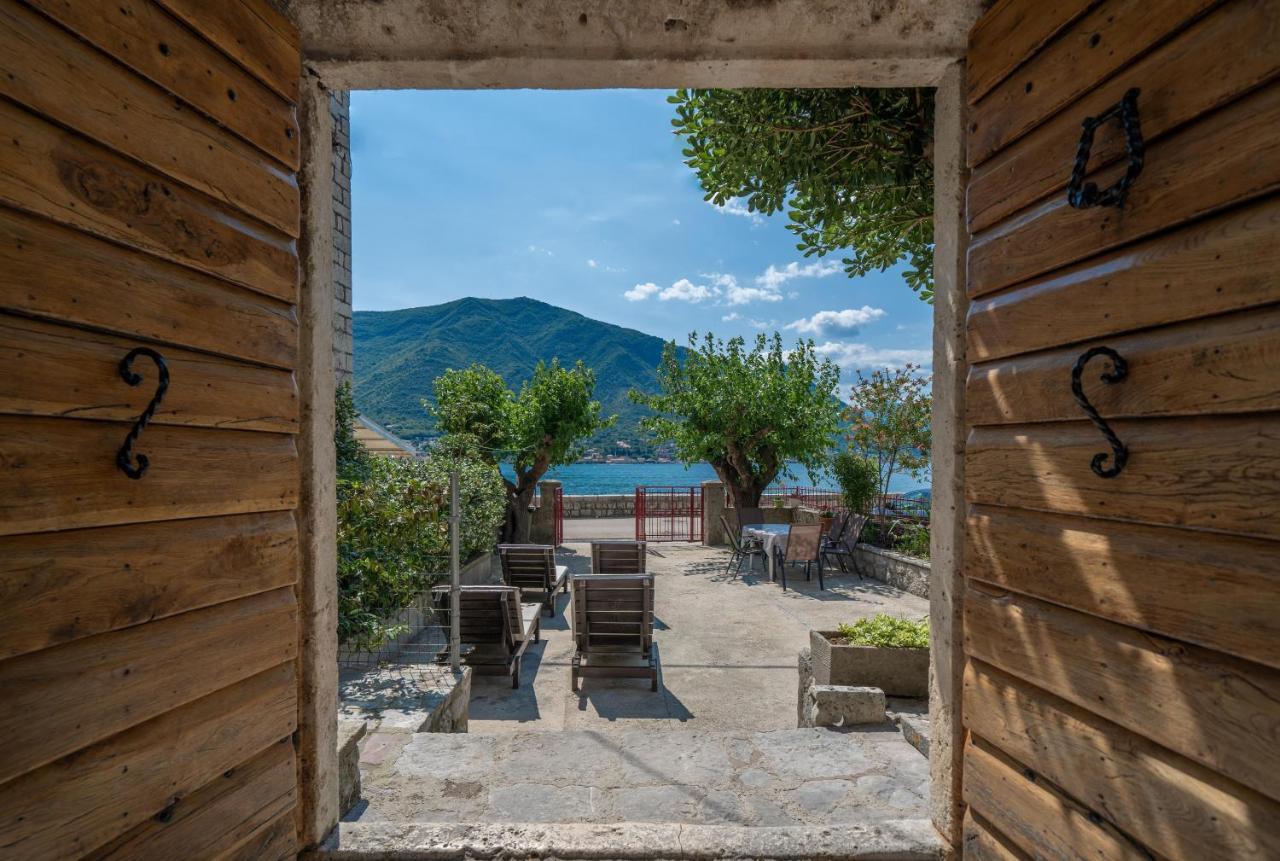 Appartement Regina Di Dobrota à Kotor Extérieur photo