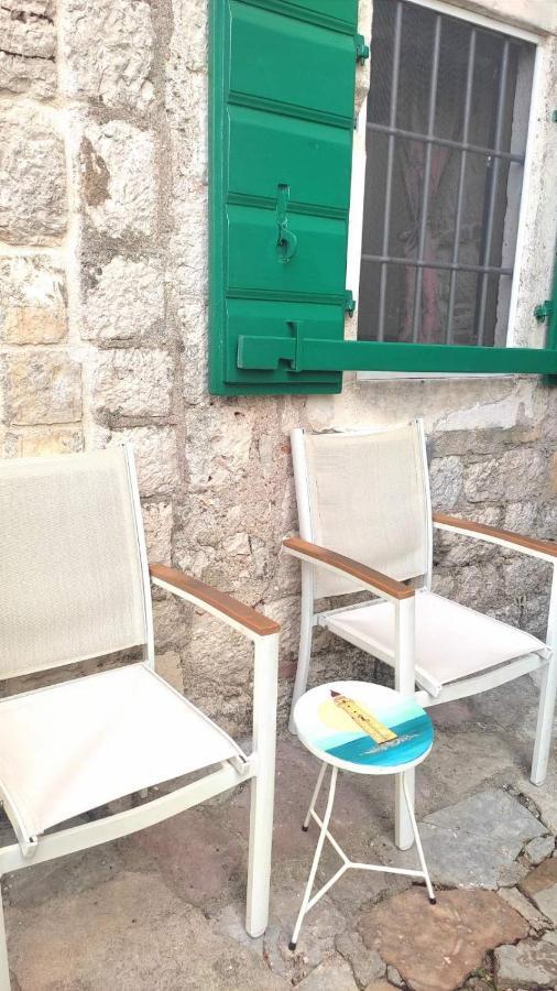 Appartement Regina Di Dobrota à Kotor Extérieur photo