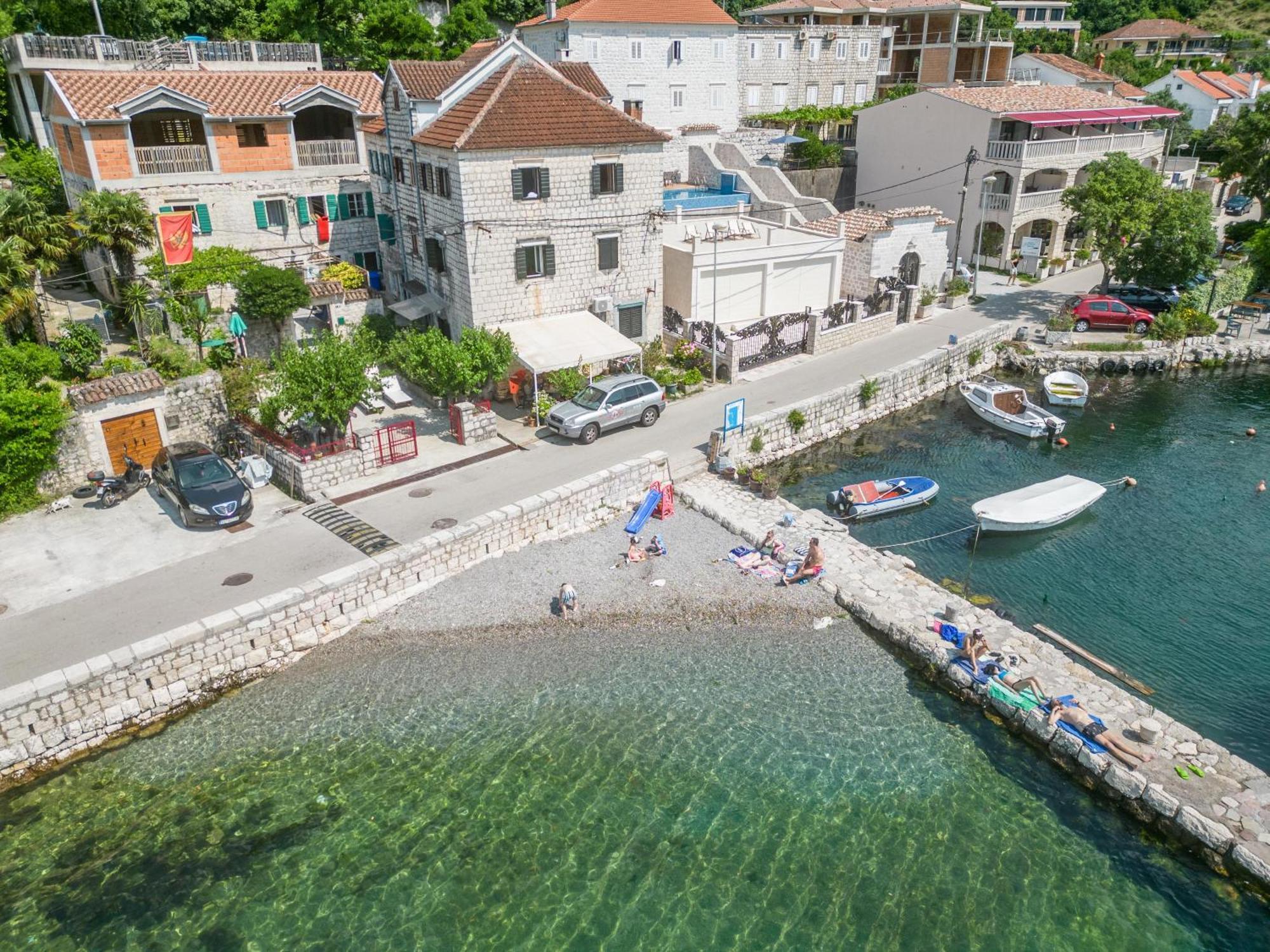 Appartement Regina Di Dobrota à Kotor Chambre photo